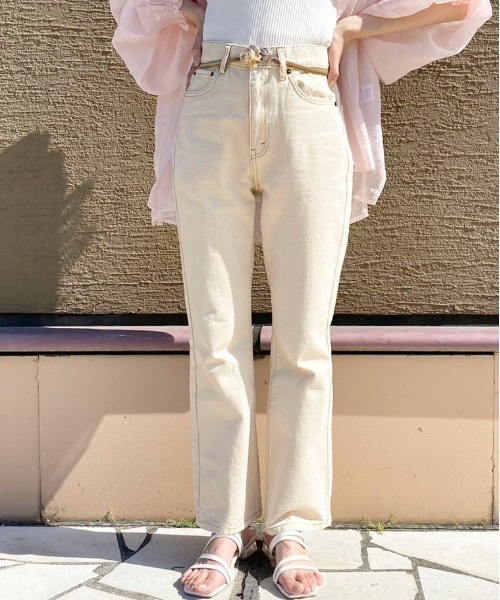 apres jour（アプレジュール）の「フレアーデニムパンツ【ZOZOTOWN限定アイテム】（デニムパンツ・レディース・ライトブルー/ダークブルー/オフホワイト・MEDIUM/SMALL/X-LARGE/LARGE）」の17枚目の写真