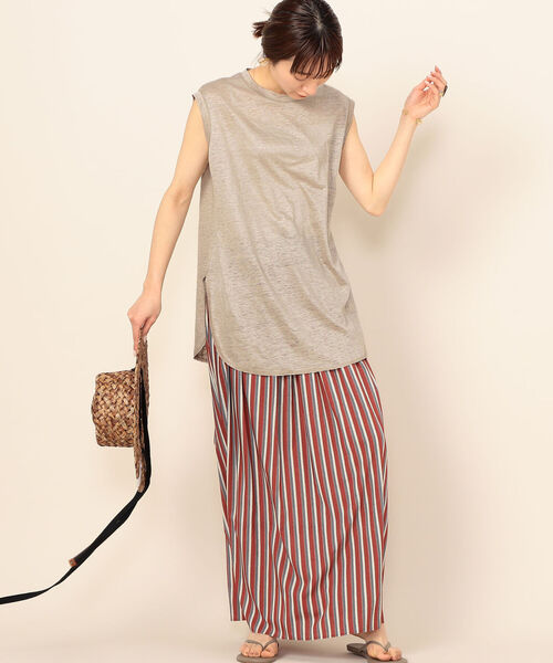 NOLLEY’S(ノーリーズ)の「リネン100ノースリーブプルオーバーカットソー(Tシャツ/カットソー・レディース・ブラック/ベージュ・FREE)」の14枚目の写真