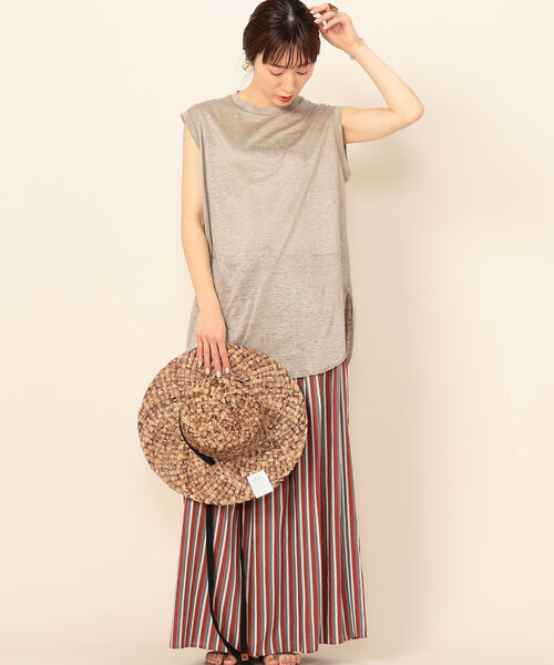 NOLLEY’S(ノーリーズ)の「リネン100ノースリーブプルオーバーカットソー(Tシャツ/カットソー・レディース・ブラック/ベージュ・FREE)」の13枚目の写真