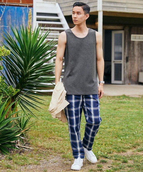 BARK MANHATTAN（バークマンハッタン）の「サーマルオーバーロングワッフルタンクトップ（タンクトップ・メンズ・パープル系その他/チャコール/グリーン系その他/ブルー系その他/ヘザーグレー/アイボリー/カーキ/ネイビー/ベージュ/ブラック・S/M/L）」の16枚目の写真