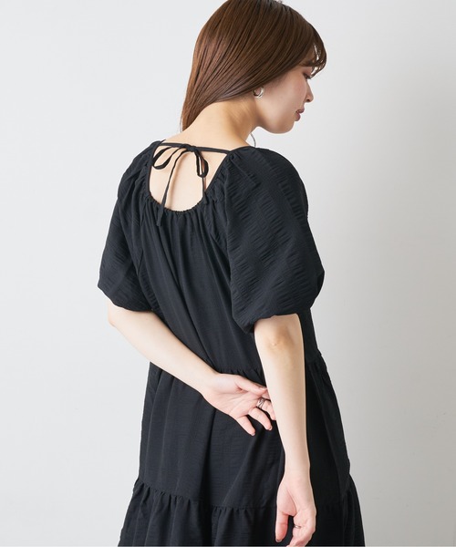 natural couture（ナチュラルクチュール）の「シャーリングティアードリラックスワンピース（ワンピース・レディース・ブラック/ベージュ/アイボリー/ミント/レッド系その他・FREE）」の10枚目の写真