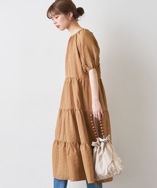 natural couture（ナチュラルクチュール）の「シャーリングティアードリラックスワンピース（ワンピース・レディース・ブラック/ベージュ/アイボリー/ミント/レッド系その他・FREE）」の16枚目の写真