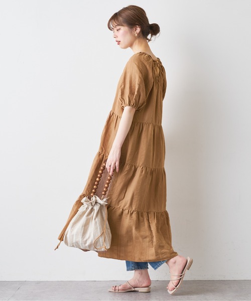 natural couture（ナチュラルクチュール）の「シャーリングティアードリラックスワンピース（ワンピース・レディース・ブラック/ベージュ/アイボリー/ミント/レッド系その他・FREE）」の17枚目の写真