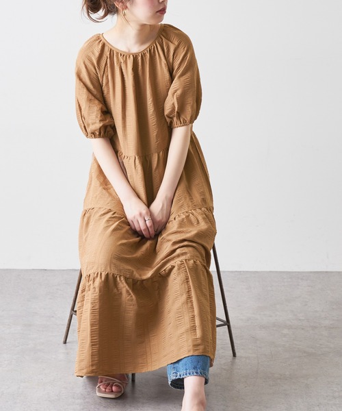 natural couture（ナチュラルクチュール）の「シャーリングティアードリラックスワンピース（ワンピース・レディース・ブラック/ベージュ/アイボリー/ミント/レッド系その他・FREE）」の14枚目の写真