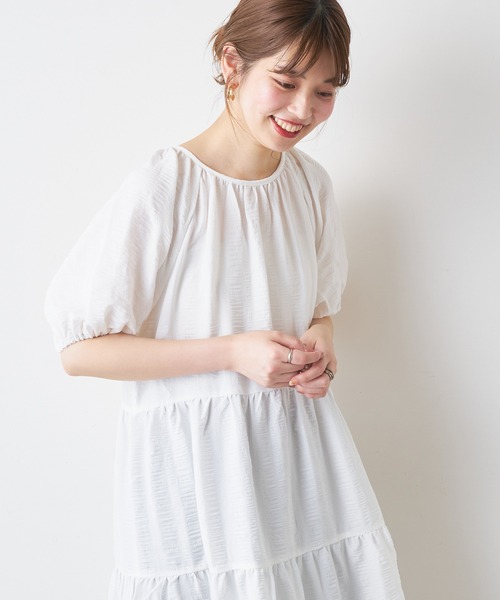 natural couture（ナチュラルクチュール）の「シャーリングティアードリラックスワンピース（ワンピース・レディース・ブラック/ベージュ/アイボリー/ミント/レッド系その他・FREE）」の6枚目の写真