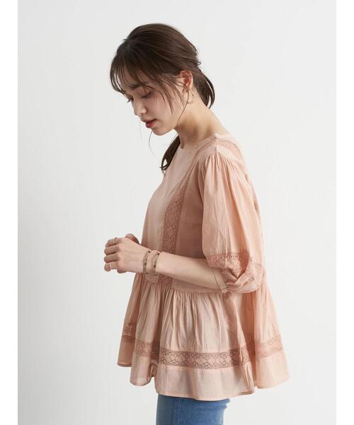 earth music&ecology（アースミュージックアンドエコロジー）の「儚げレースブラウス(パフスリーブ) ＊（シャツ/ブラウス・レディース・ピンクベージュ/アイボリー/サックスブルー・FREE）」の20枚目の写真