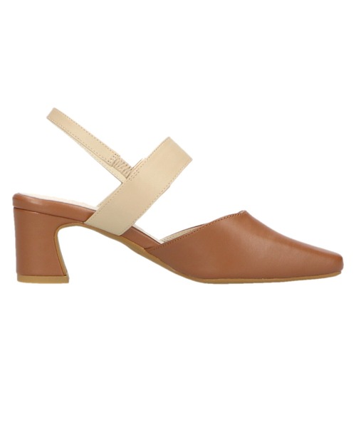 ORiental TRaffic（オリエンタルトラフィック）の「スクエアトゥバックルベルトパンプス/11309（パンプス・レディース・ホワイト/グレー/キャメル/ブラック・37/34/36/42/35/41/39/40/38/33/43）」の22枚目の写真