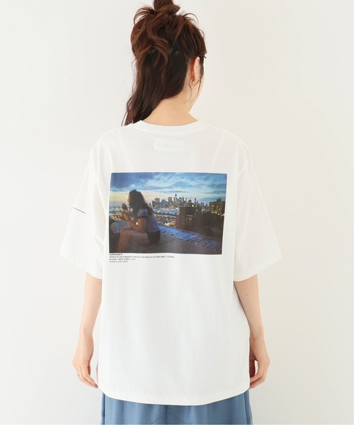 JOHN MASON SMITH(ジョンメイソンスミス)の「【JOHN MASON SMITH /ジョン メイソン スミス】フォトTシャツ(Tシャツ/カットソー・レディース・ライトブルー/ネイビー/イエロー・FREE)」の22枚目の写真
