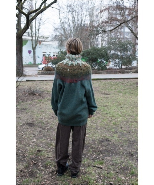 BLESS(ブレス)の「PASSENPULLI(ニット/セーター・メンズ・グリーン系その他・LARGE)」の1枚目の写真