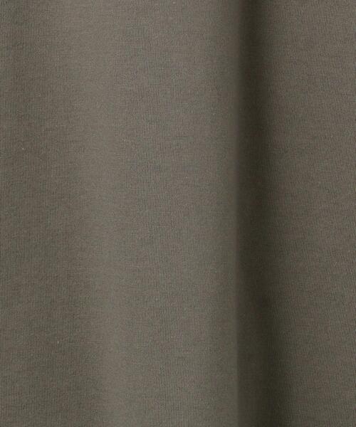 HYKE（ハイク）の「＜HYKE（ハイク）＞ クルーネック Tシャツ ■■■（Tシャツ/カットソー・メンズ・ブラック/オリーブ/ホワイト・5/4）」の19枚目の写真