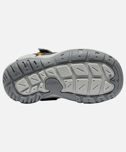 KEEN（キーン）の「KNOTCH PEAK / ノッチ ピーク / キッズ スニーカー（スニーカー・キッズ・ブラック・18.5cm/16cm/18cm/19.5cm/17cm/15cm）」の5枚目の写真