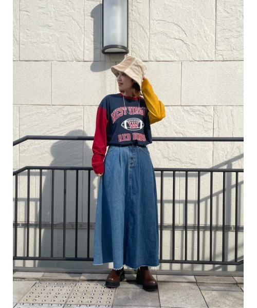 RODEO CROWNS WIDE BOWL（ロデオクラウンズワイドボウル）の「タックデニムマキシスカート（デニムスカート・レディース・ブルー系その他・X-SMALL/MEDIUM/SMALL）」の21枚目の写真