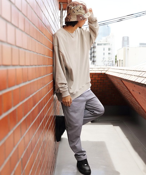 ８(eight)（エイト）の「引き揃えクルーネックスウェット（スウェット・メンズ・チャコールグレー/ブラック/ネイビー/オフホワイト/グリーン/ヘザーグレー/ブラック系その他/グレー系その他/グレイッシュベージュ/ホワイト系その他2/ブルー・MEDIUM/LARGE）」の17枚目の写真