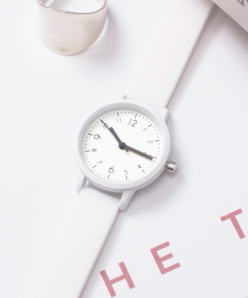 SETUP7（セットアップセブン）の「【SETUP7】スモーキーカラー　ソダーウォッチ ミニ YM006 FW（アナログ腕時計・レディース・ホワイト/ブラック/グレー/ピンク/ブルー・FREE）」の2枚目の写真