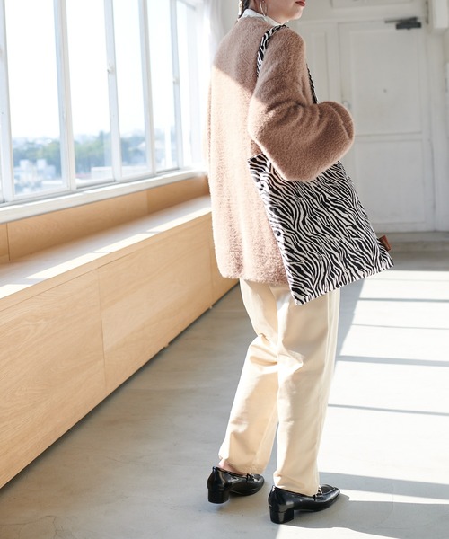 DISCOAT（ディスコート）の「シャギーカーディガン（カーディガン/ボレロ・レディース・パープル/グリーン/アイボリー/モカ/イエロー・FREE）」の15枚目の写真