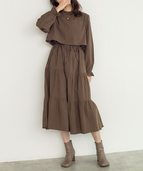 w closet(ダブルクローゼット)の「【新色追加】ティアードワンピース(ワンピース・レディース・チャコールグレー/ブラック/カーキ/オレンジ/グリーン系その他/モカ/オフホワイト/グリーン/ライトグリーン・FREE)」の18枚目の写真