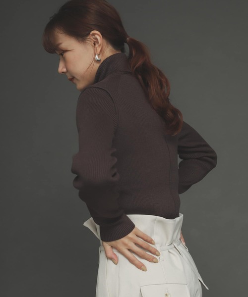 SENSE OF PLACE by URBAN RESEARCH(センスオブプレイスバイアーバンリサーチ)の「ストレッチリブタートルネックセーター(ニット/セーター・レディース・ブラック/ブラウン/ピンク/アイボリー・ONE)」の18枚目の写真