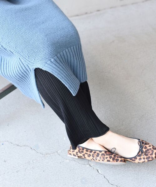 SHIPS(シップス)の「ランダムリブニットレギンスパンツ(レギンス/スパッツ・レディース・ブラウン/ブラック・ONE SIZE)」の11枚目の写真