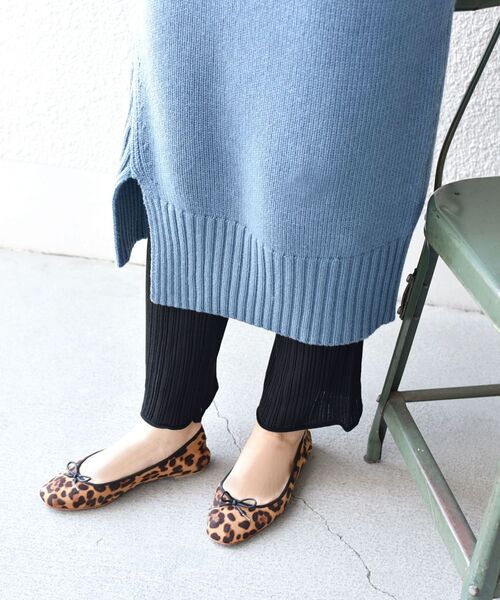 SHIPS(シップス)の「ランダムリブニットレギンスパンツ(レギンス/スパッツ・レディース・ブラウン/ブラック・ONE SIZE)」の12枚目の写真