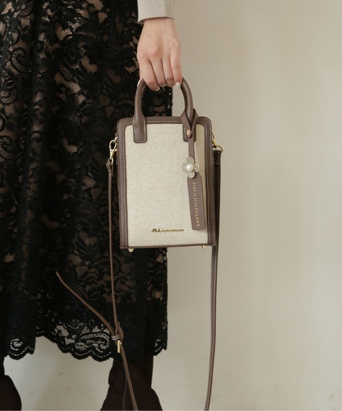 JILL by JILL STUART(ジルバイジルスチュアート)の「◇≪Come Back Icon≫バーチカルポシェット2022(ショルダーバッグ・レディース・ベージュ/ブラック系その他/ブラウン系その他・FREE)」の12枚目の写真