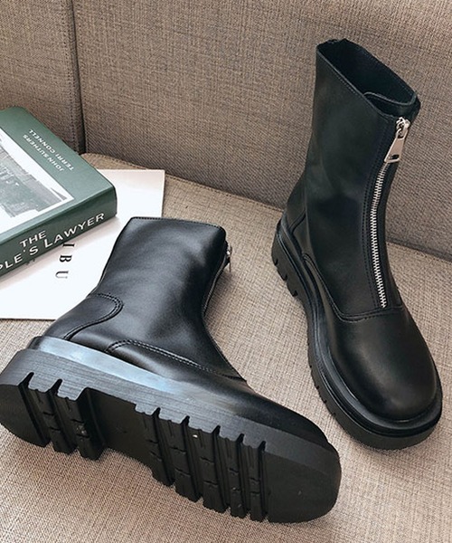 ANOTHER S（アナザーエス）の「フロントジッパートラックソールショート丈ブーツ（ブーツ・レディース・ブラック/アイボリー・38/39/37）」の3枚目の写真