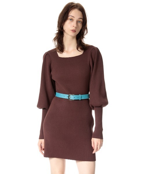 SLY（スライ）の「SQUARE NECK PUFF SLEEVE M/OP スクエアネックパフスリーブミニ ワンピース（ワンピース・レディース・アイボリー/ブラック/ブラウン/ライトパープル・1/2）」の4枚目の写真