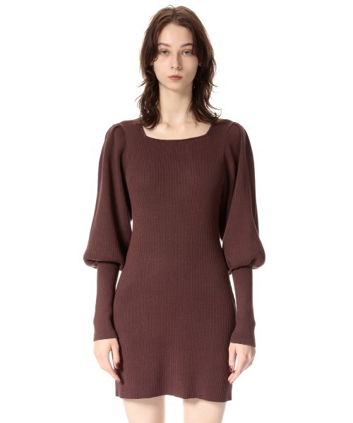 SLY（スライ）の「SQUARE NECK PUFF SLEEVE M/OP スクエアネック