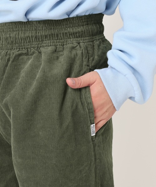JOURNAL STANDARD relume（ジャーナルスタンダード　レリューム）の「CALIFORNIA コーデュロイパンツ（その他パンツ・メンズ・ブラウン/グレー/サックスブルー/グリーン・SMALL/MEDIUM/LARGE/X-LARGE）」の18枚目の写真