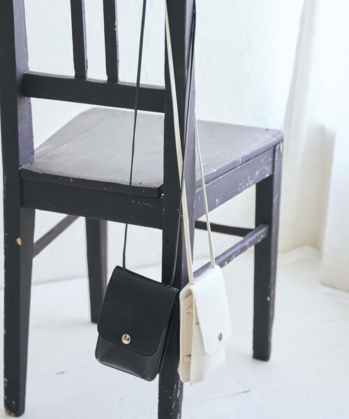 coen(コーエン)の「マルチミニショルダーバッグ(ショルダーバッグ・レディース・ブラック/オフホワイト・FREE)」の20枚目の写真