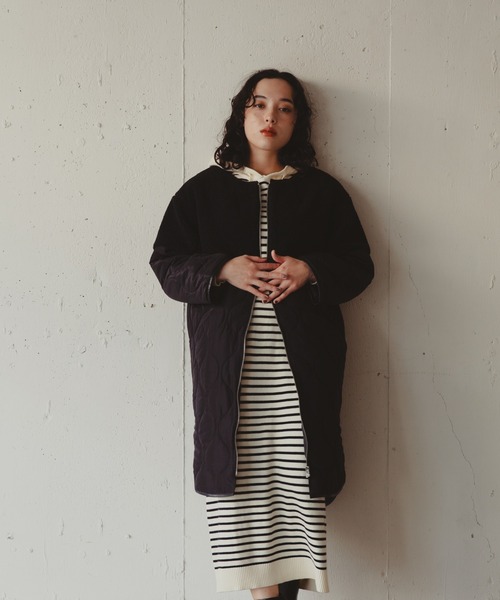 Kari & lili（カウリアンドリィリィ）の「ボアコンビキルトコート（ノーカラーコート・レディース・ブラック/ベージュ・FREE）」の5枚目の写真