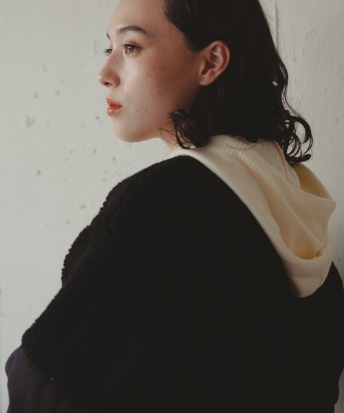 Kari & lili（カウリアンドリィリィ）の「ボアコンビキルトコート（ノーカラーコート・レディース・ブラック/ベージュ・FREE）」の14枚目の写真