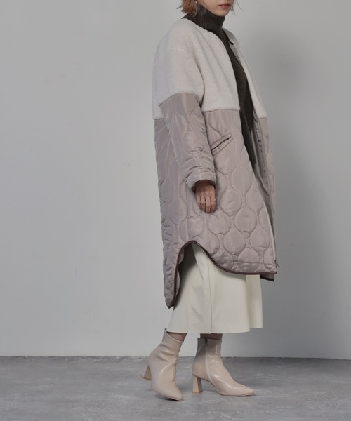 Kari & lili（カウリアンドリィリィ）の「ボアコンビキルトコート（ノーカラーコート・レディース・ブラック/ベージュ・FREE）」の13枚目の写真