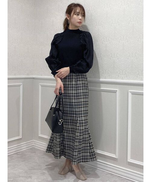 dazzlin（ダズリン）の「異素材ギャザーフリルニットトップス（ニット/セーター・レディース・ブラック/パープル/オフホワイト/グリーン・FREE）」の20枚目の写真