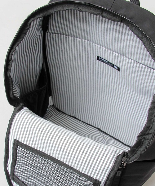 moz（モズ）の「moz / モズ / シワ加工ナイロン / DAILYシリーズ / バックパック / リュック / 大きめ / 大容量 / ZZNL-06（バックパック/リュック・レディース・ブラック・FREE）」の6枚目の写真