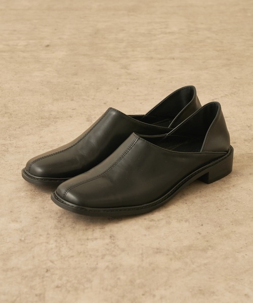 Lui's(ルイス)の「センターステッチ2WAYシューズ(パンプス・レディース・ブラック・23.5cm/24.5cm)」の7枚目の写真