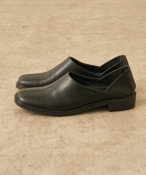 Lui's(ルイス)の「センターステッチ2WAYシューズ(パンプス・レディース・ブラック・23.5cm/24.5cm)」の2枚目の写真