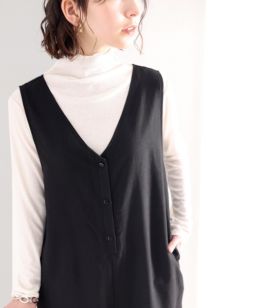 classicalelf（クラシカルエルフ）の「リネンブレンドイージーオールインワン（サロペット/オーバーオール・レディース・チャコールグレー/ブラック/グレイッシュベージュ・MEDIUM/X-LARGE/SMALL/LARGE）」の5枚目の写真