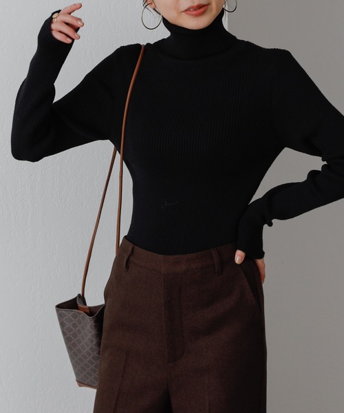 COLONY 2139（コロニートゥーワンスリーナイン）の「ウォッシャブルニット(リブタートル)（ニット/セーター・レディース・チャコールグレー/ブラック/ベージュ/グリーン・FREE）」の7枚目の写真