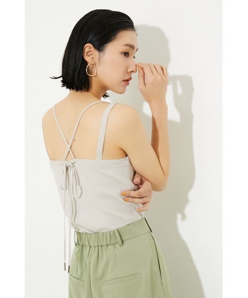 rienda(リエンダ)の「アシンメトリーニットキャミトップス(キャミソール・レディース・ホワイト/ベージュ/ブラック/クリアレッド・FREE)」の4枚目の写真