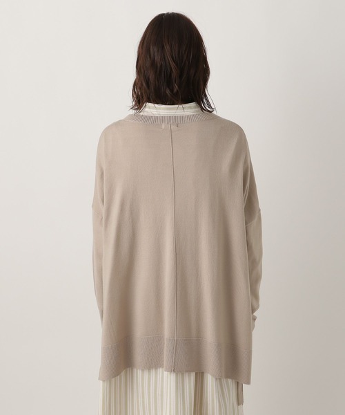 LEPSIM（レプシィム）の「マタニティ／サイドタイニットポンチョ　257136（マタニティウェア/グッズ・レディース・グリーン/グレイッシュベージュ/ピンク・FREE）」の9枚目の写真