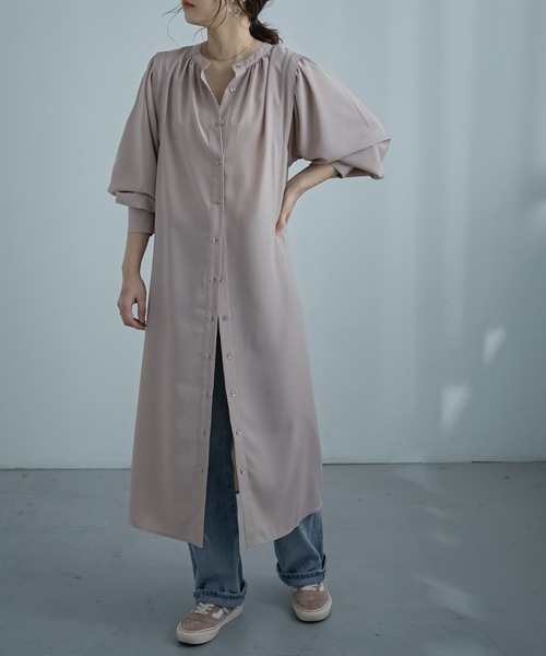 Fashion Letter(ファッションレター)の「ボリュームスリーブロングシャツワンピース(シャツワンピース・レディース・ブルー/グリーン/グレイッシュベージュ・M)」の2枚目の写真