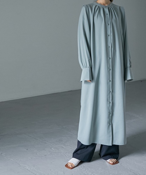 Fashion Letter(ファッションレター)の「ボリュームスリーブロングシャツワンピース(シャツワンピース・レディース・ブルー/グリーン/グレイッシュベージュ・M)」の4枚目の写真
