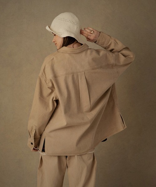Levi's（リーバイス）の「Levi's(R) RED ユーティリティシャツ WANDERING TIME（シャツ/ブラウス・レディース・マルチ・S/XS/M）」の3枚目の写真