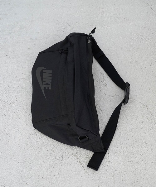 NIKE（ナイキ）の「【NIKE/ナイキ】Tech Hip Pack（ボディバッグ/ウエストポーチ・レディース・ブラック/ホワイト系その他・FREE）」の9枚目の写真