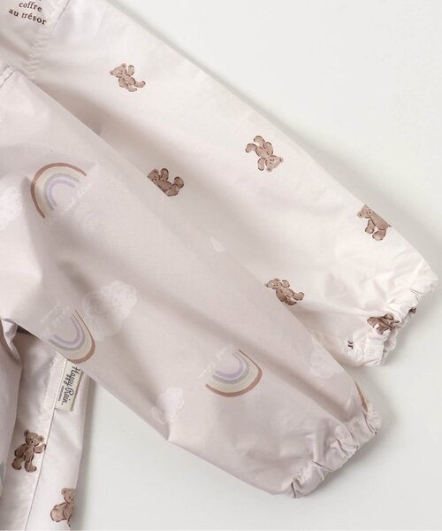 apres les cours（アプレレクール）の「BOY'Sランドコート(くまモチーフ柄・虹柄)（レインコート/ポンチョ・キッズ・ベージュ/アイボリー・110/120/130/100）」の6枚目の写真