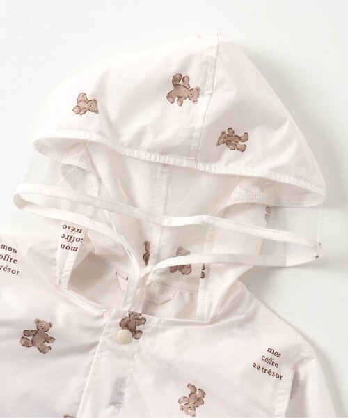 apres les cours（アプレレクール）の「BOY'Sランドコート(くまモチーフ柄・虹柄)（レインコート/ポンチョ・キッズ・ベージュ/アイボリー・110/120/130/100）」の9枚目の写真