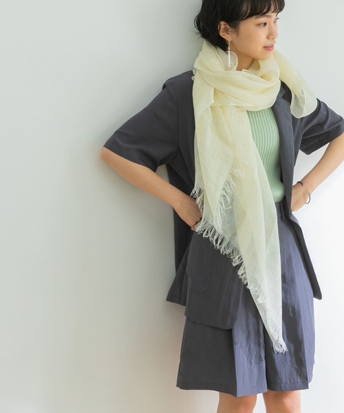URBAN RESEARCH(アーバンリサーチ)の「ボリュームリネンストール(ストール/ショール・レディース・アイボリー/ダークブラウン/インディゴブルー/ピンク・FREE)」の2枚目の写真