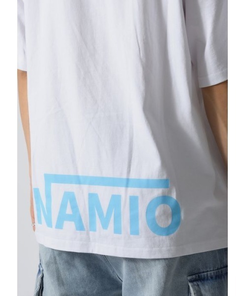RE730(アールイーセブンサーティー)の「RE730 スニカーをはいたなみおくん(Tシャツ/カットソー・メンズ・ブラック/オフホワイト・MEDIUM/LARGE/X-LARGE)」の17枚目の写真