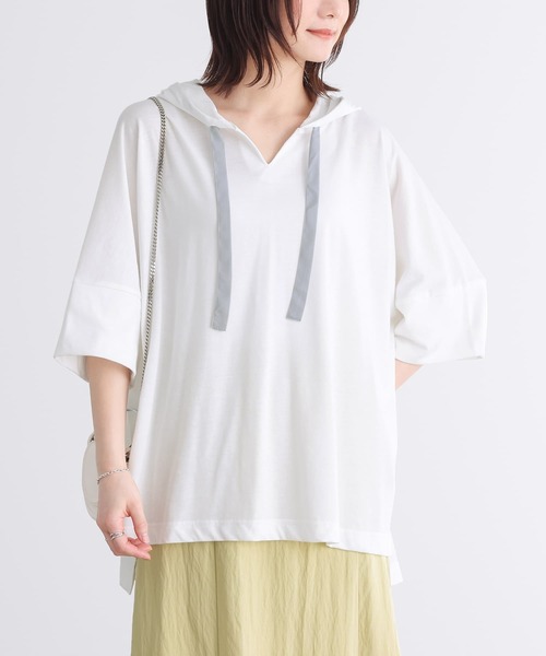 n'OrLABEL（ノアールレーベル）の「『ゆるラフキーネックパーカー』（Tシャツ/カットソー・レディース・ブルー/ラベンダー/レッド/オフホワイト/モカ/ブラック/グリーン/グレー・FREE）」の2枚目の写真