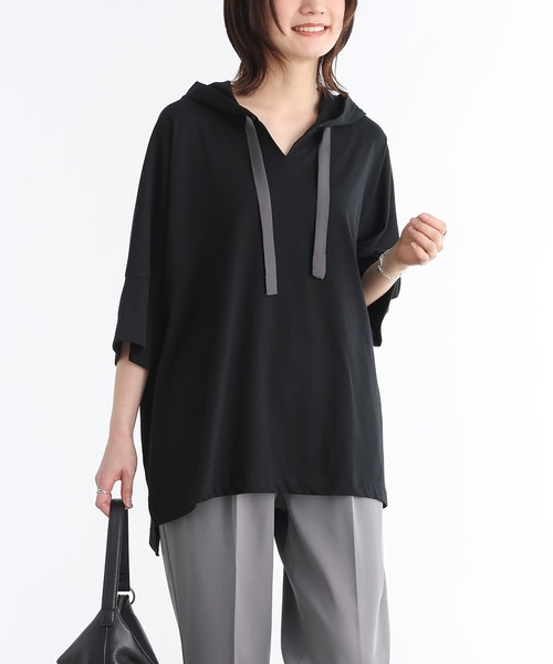 n'OrLABEL（ノアールレーベル）の「『ゆるラフキーネックパーカー』（Tシャツ/カットソー・レディース・ブルー/ラベンダー/レッド/オフホワイト/モカ/ブラック/グリーン/グレー・FREE）」の3枚目の写真